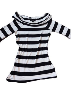 White House Black Market Black & White Striped Top